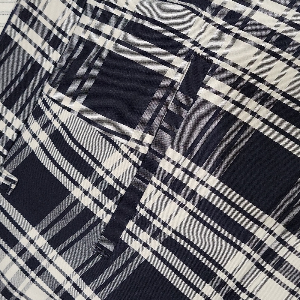 Ann Taylor Navy Plaid Shorts Size 2 - Picture 6 of 6